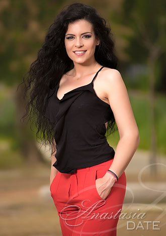 Beautiful Cyprus woman: Despoina from Limassol, 31 yo, hair color Black